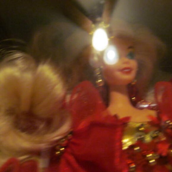 RARE! RARE! RECALL! SPECIAL EDITION - HAPPY HOLIDAY BARBIE. NEW ORIGINAL BOX - Picture 14 of 16